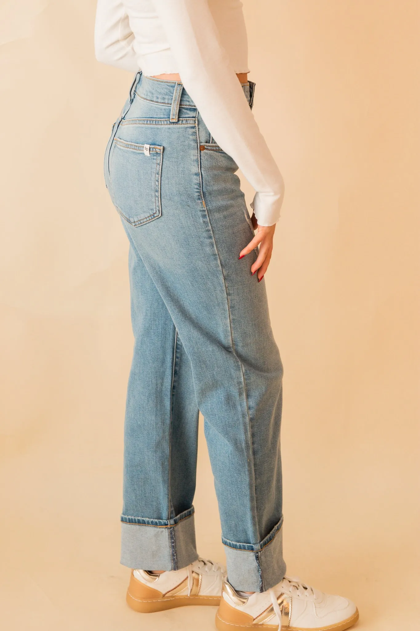 Benson High Rise Regular Straight Jean