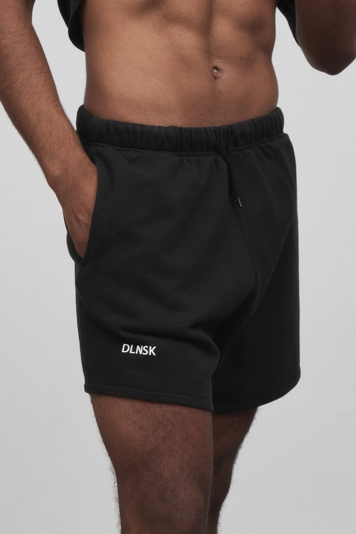 BOXY man SHORTS in WASHED GREY