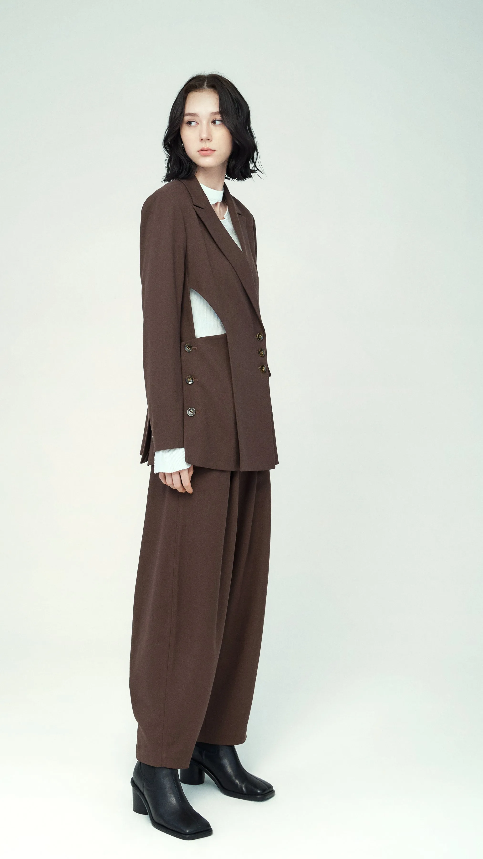 Cocoon Shape Pants