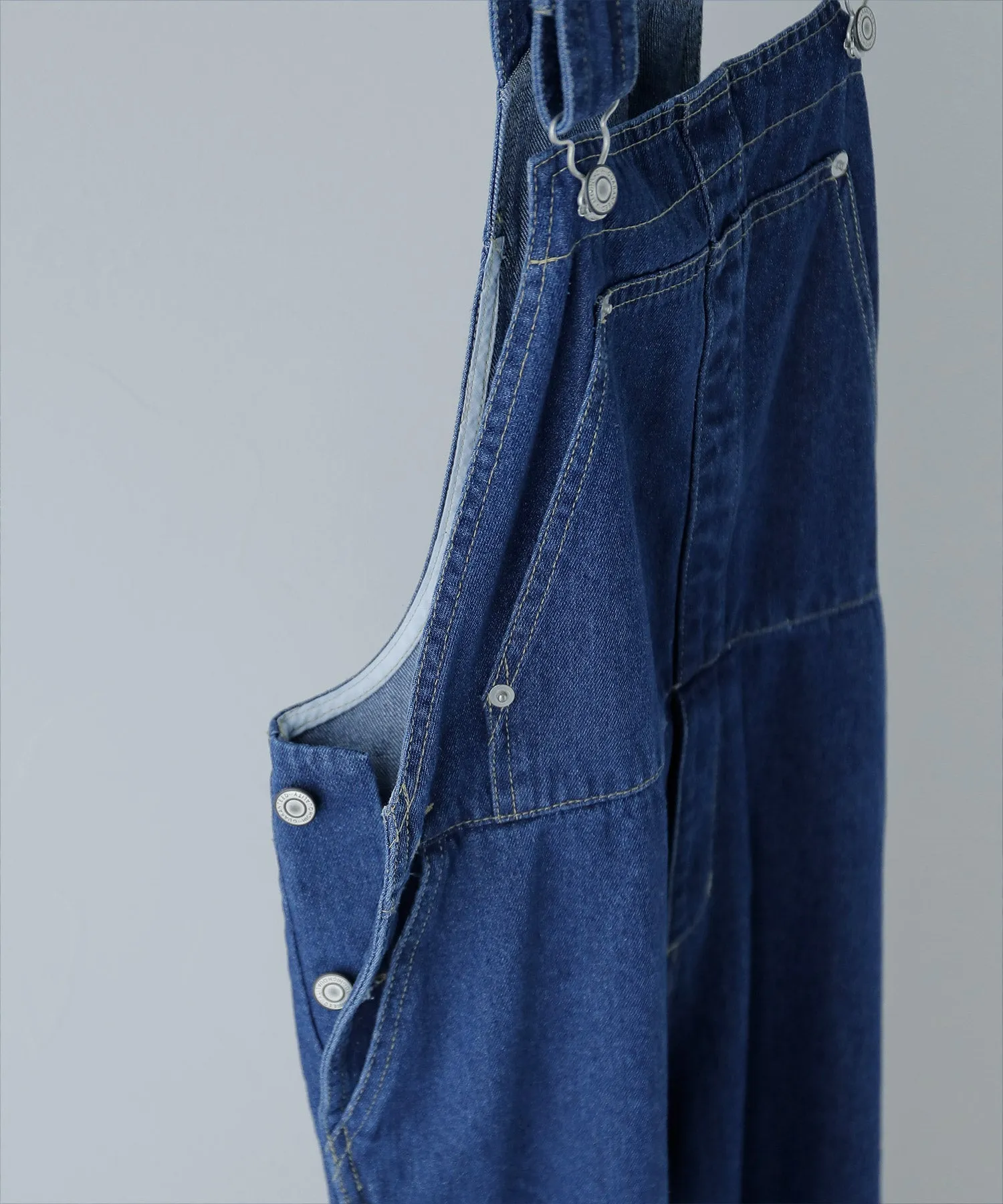 Denim loose over-all