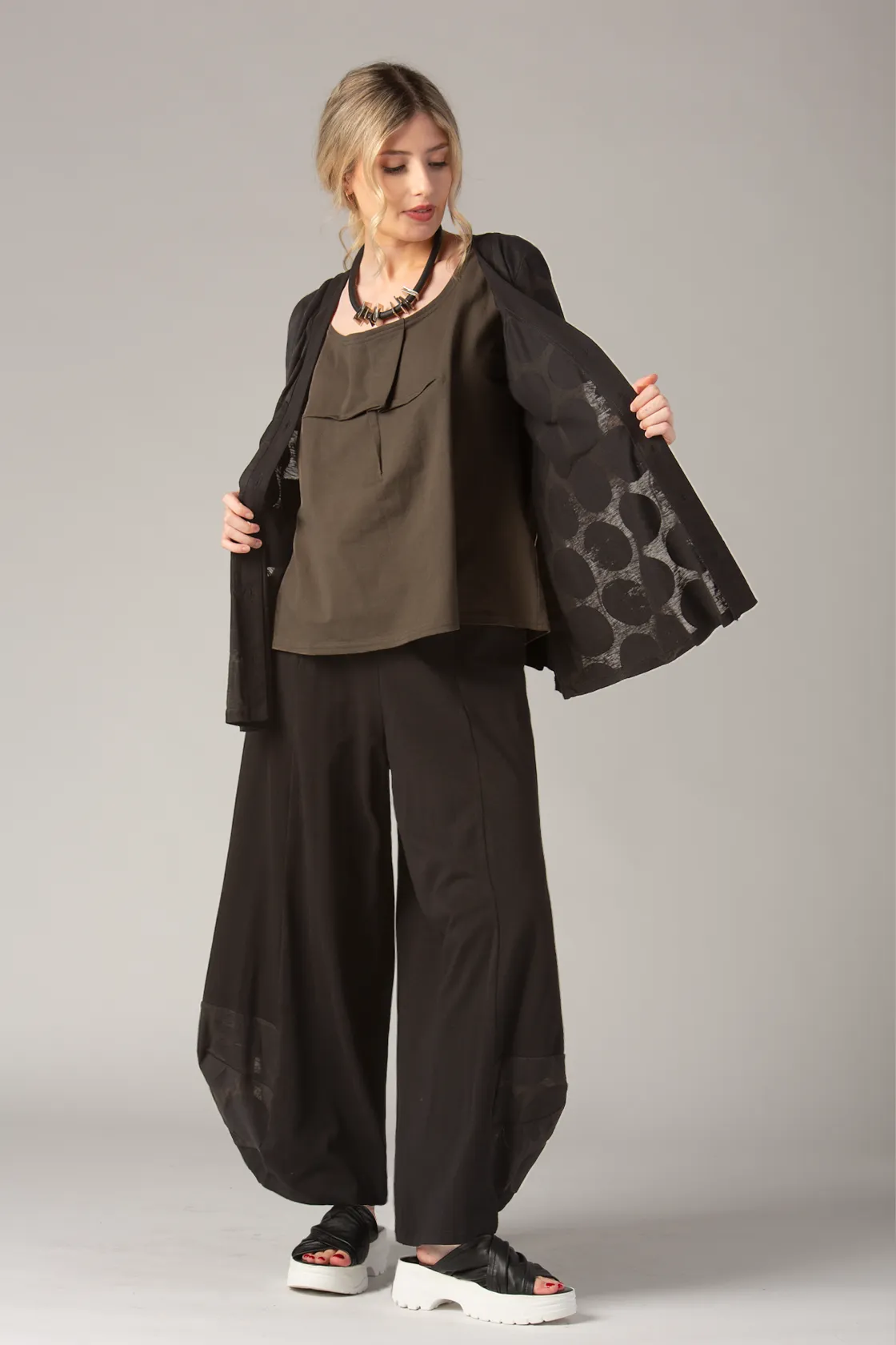 LUUKAA Dots Pant in Black Dots