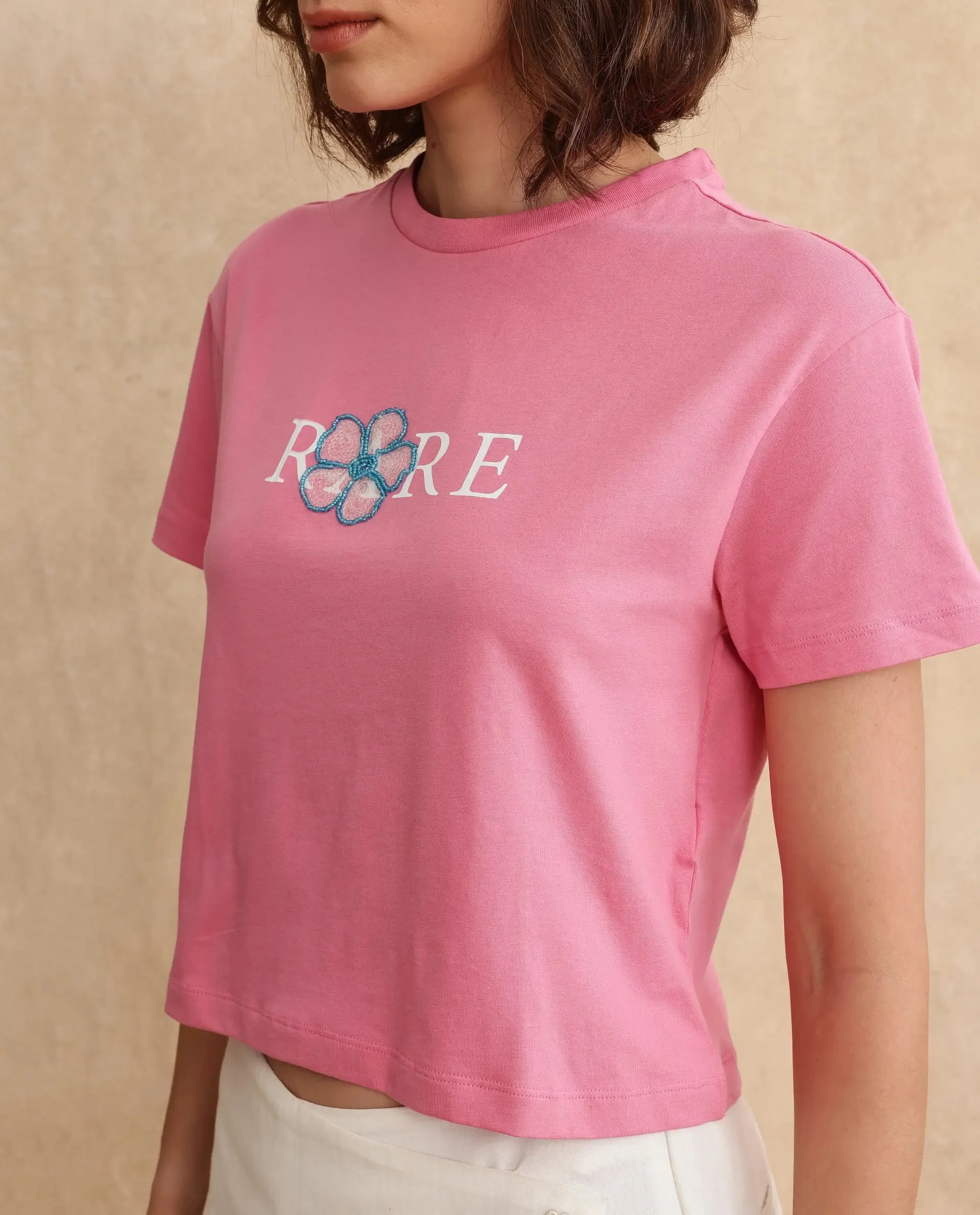 Rareism Women Jiver Light Pink Cotton Blend Fabric Short Sleeve Crew Neck Relaxed Fit Cropped Graphic Print T-Shirt